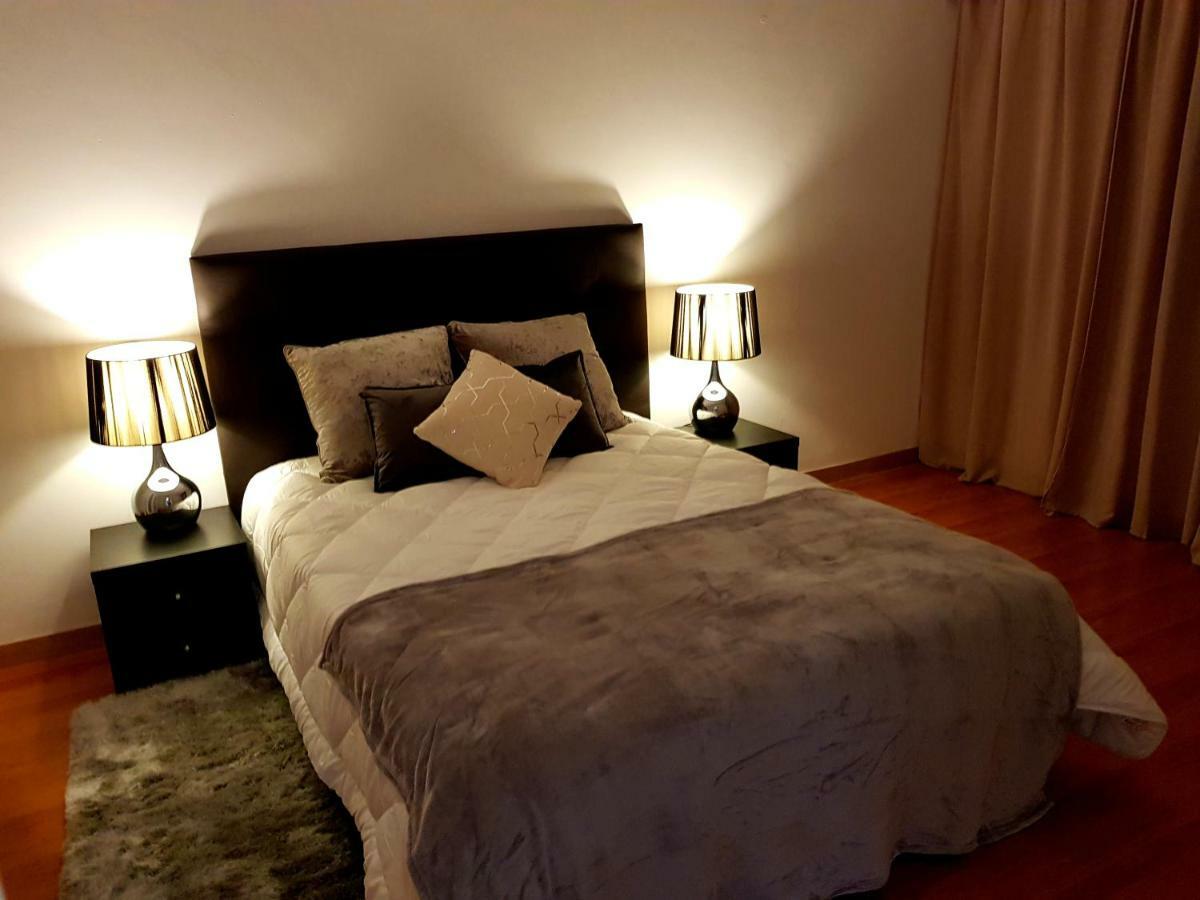 Enjoy Oporto Flats Apartamento Exterior foto